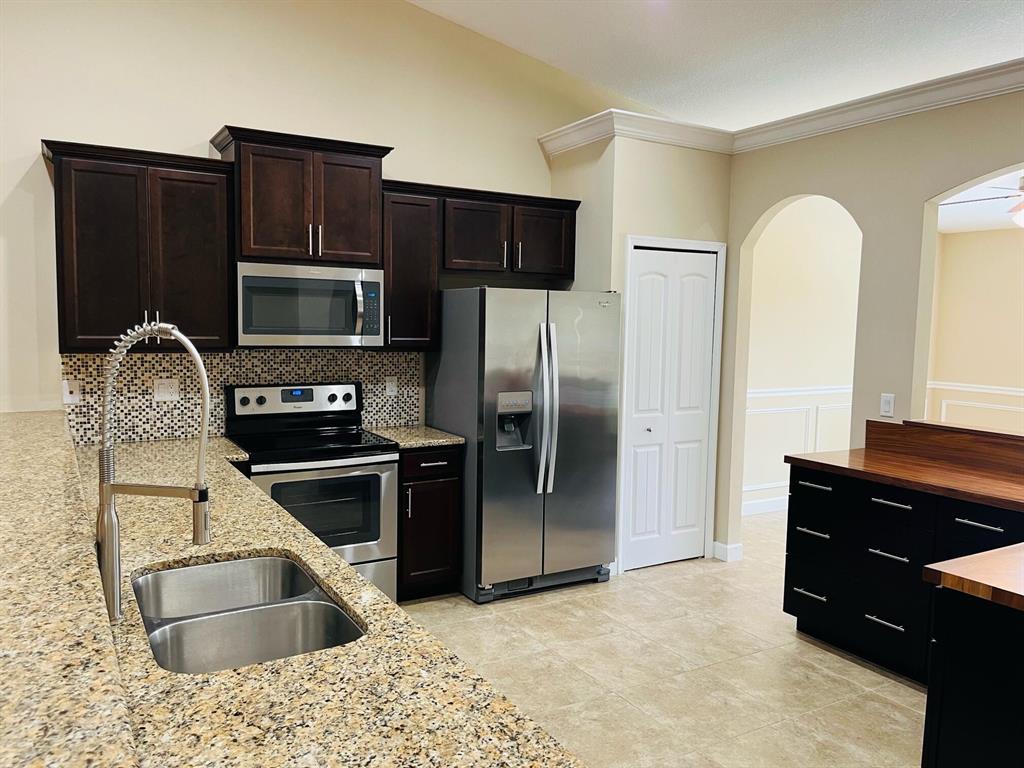 PORT ST LUCIE SECTION  22 - Residential Lease