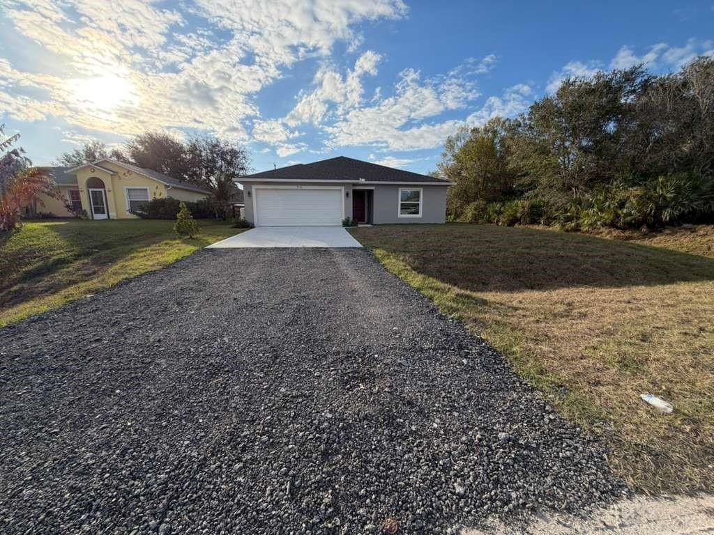 Photo of 7785 104th Court, Vero Beach, FL 32967 (MLS # F10549515)