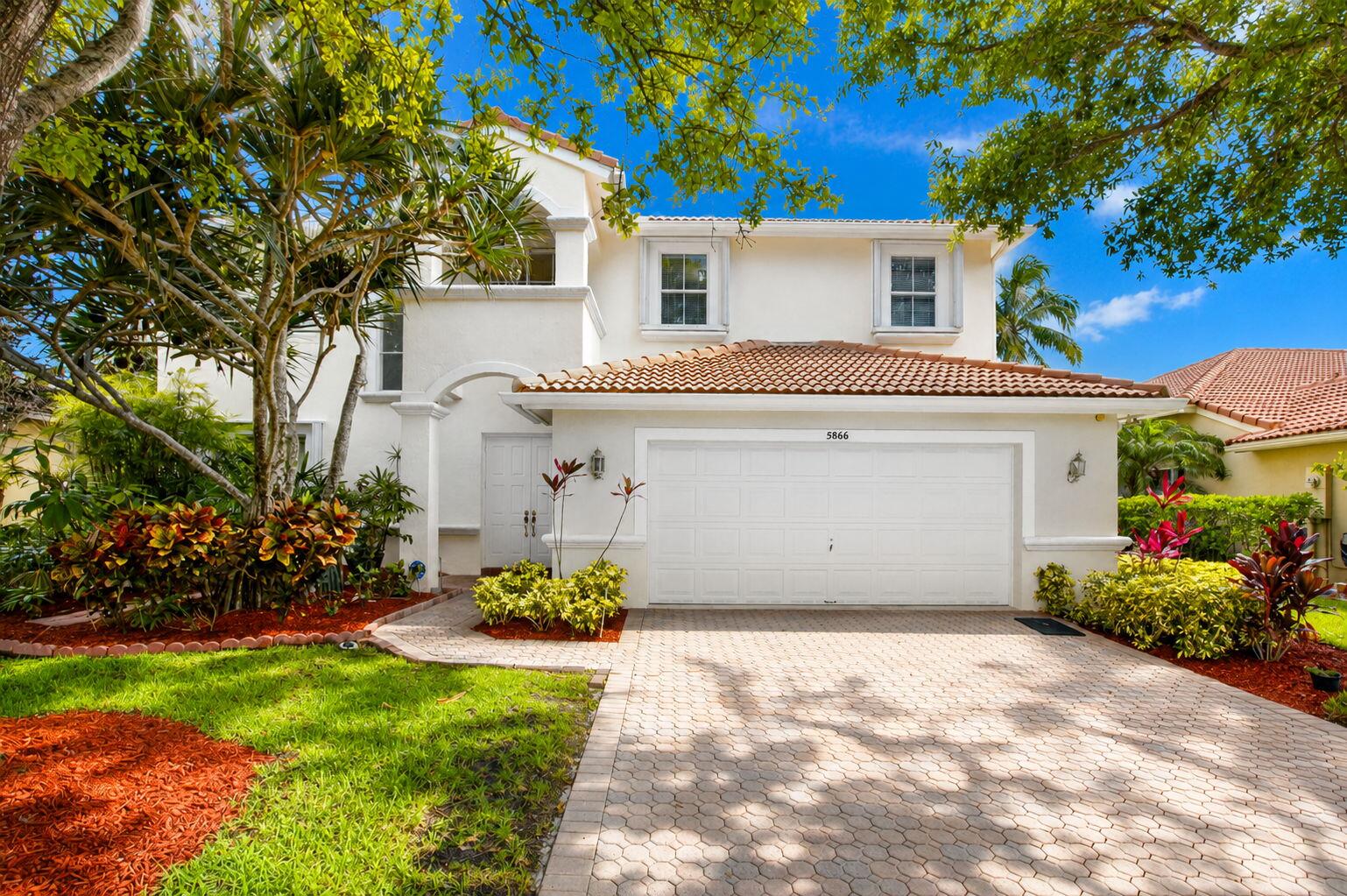 5866 Bay Hill Circle
