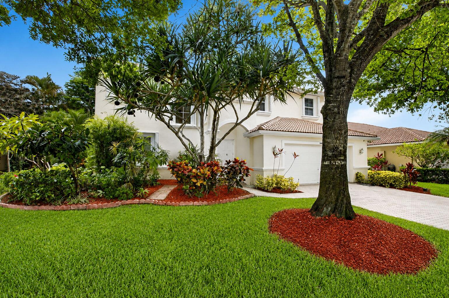 5866 Bay Hill Circle