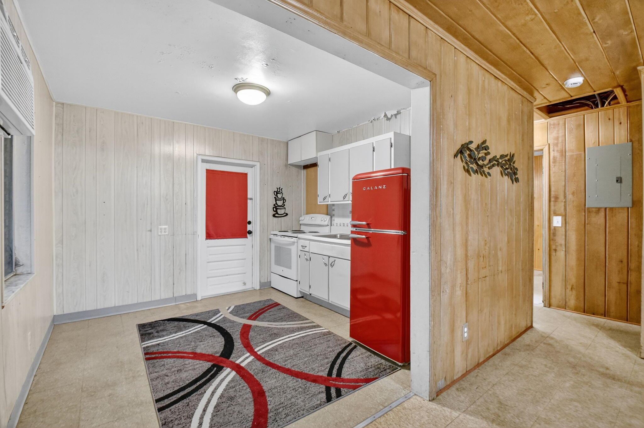 BRYANT PARK - Residential Income