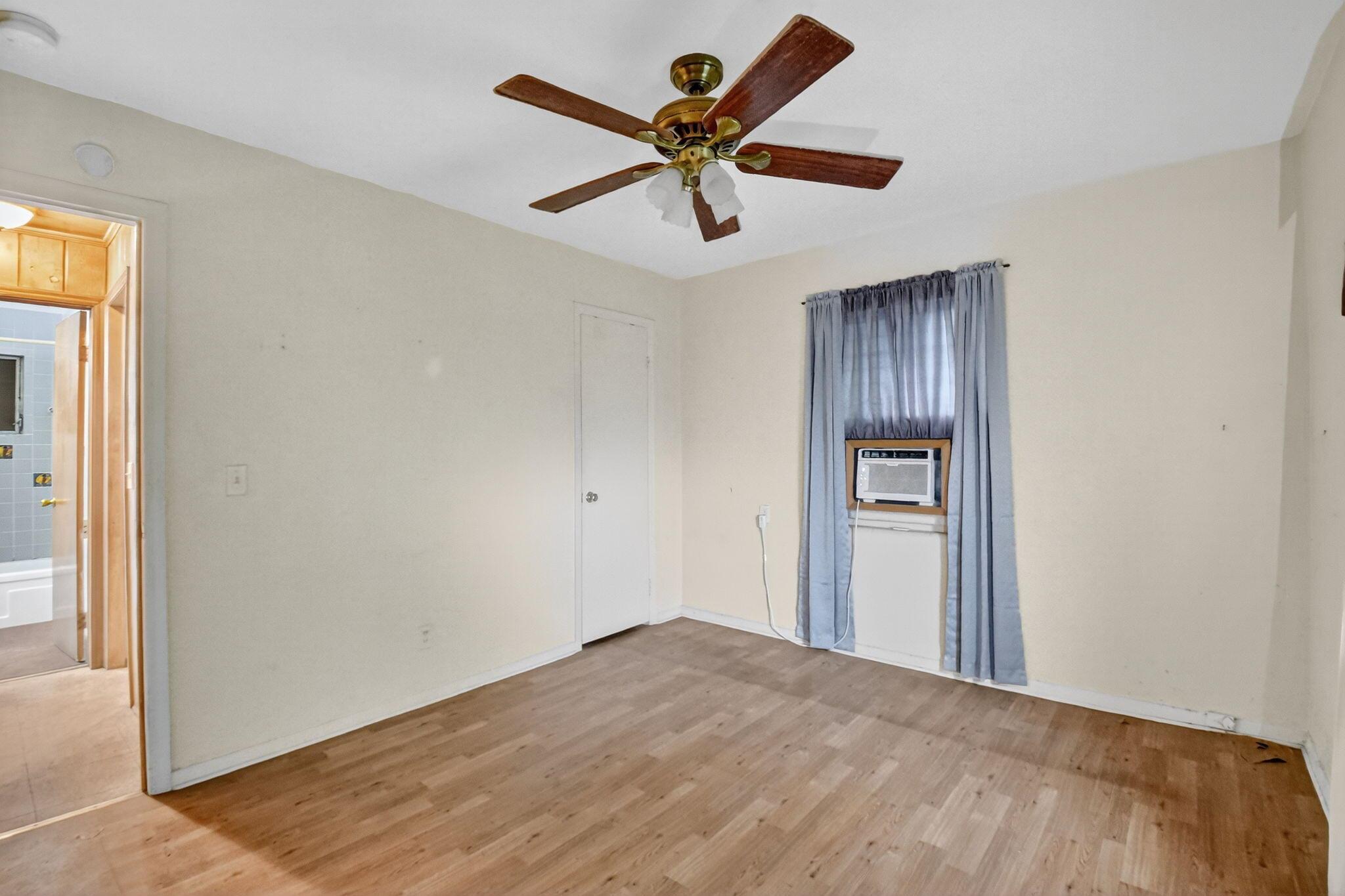 BRYANT PARK - Residential Income