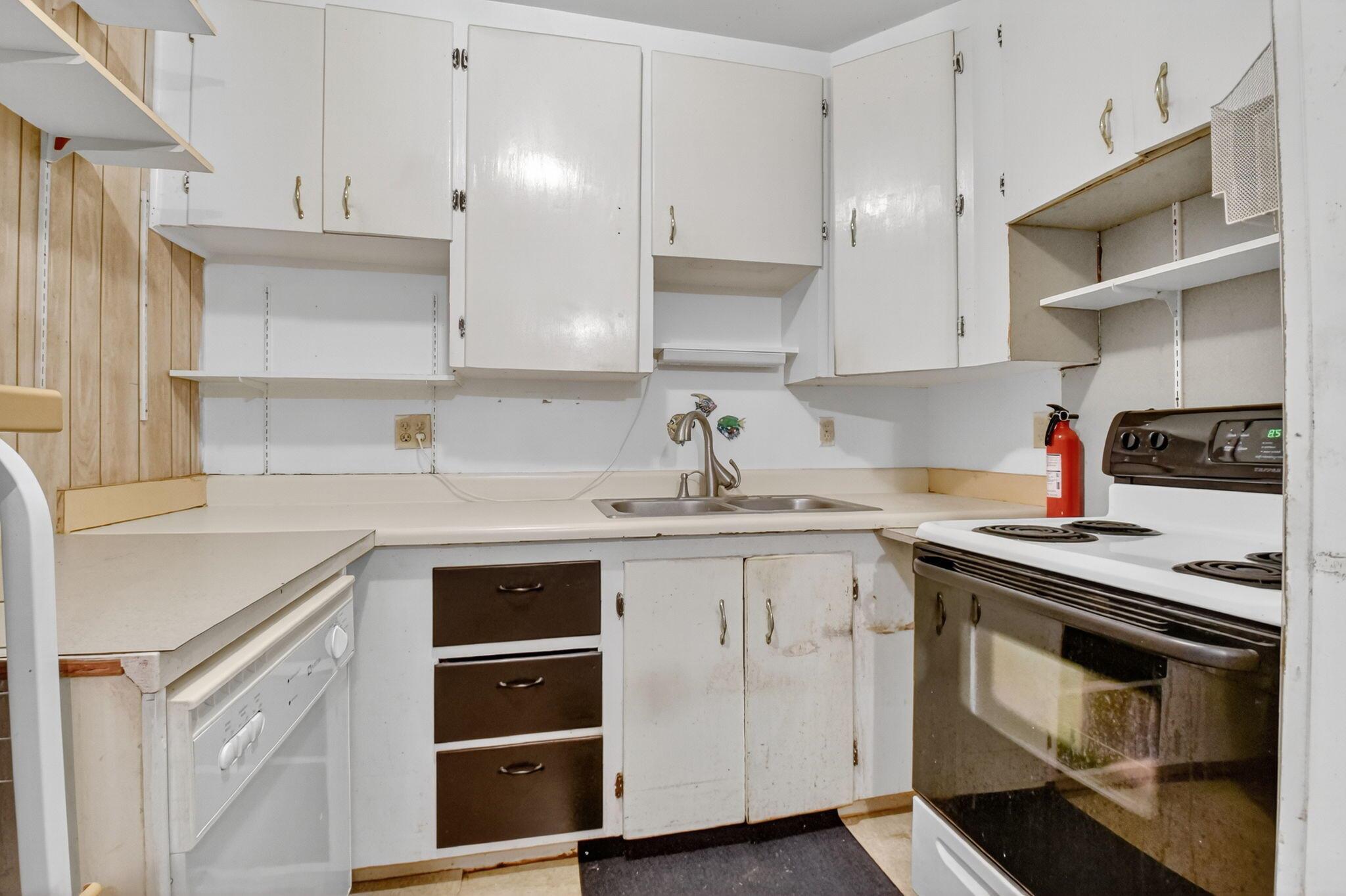 BRYANT PARK - Residential Income