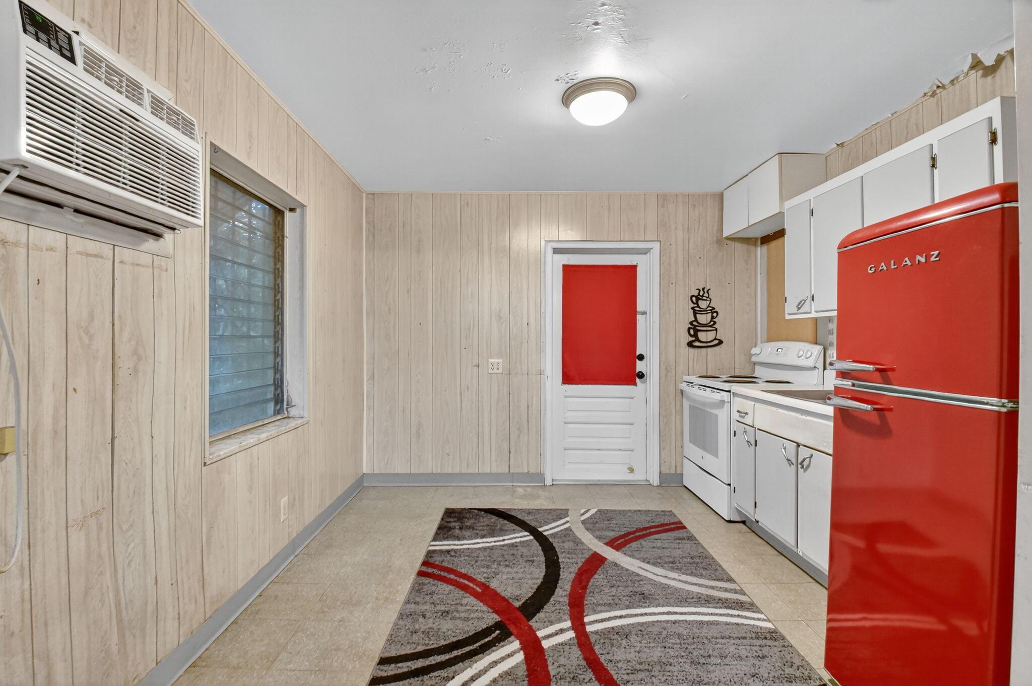 BRYANT PARK - Residential Income