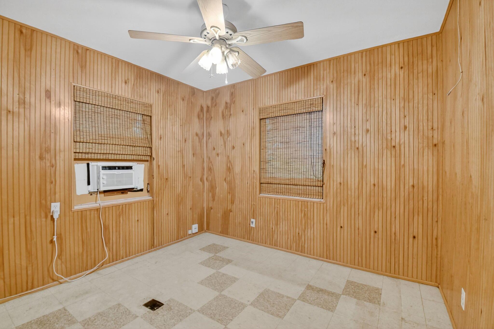 BRYANT PARK - Residential Income