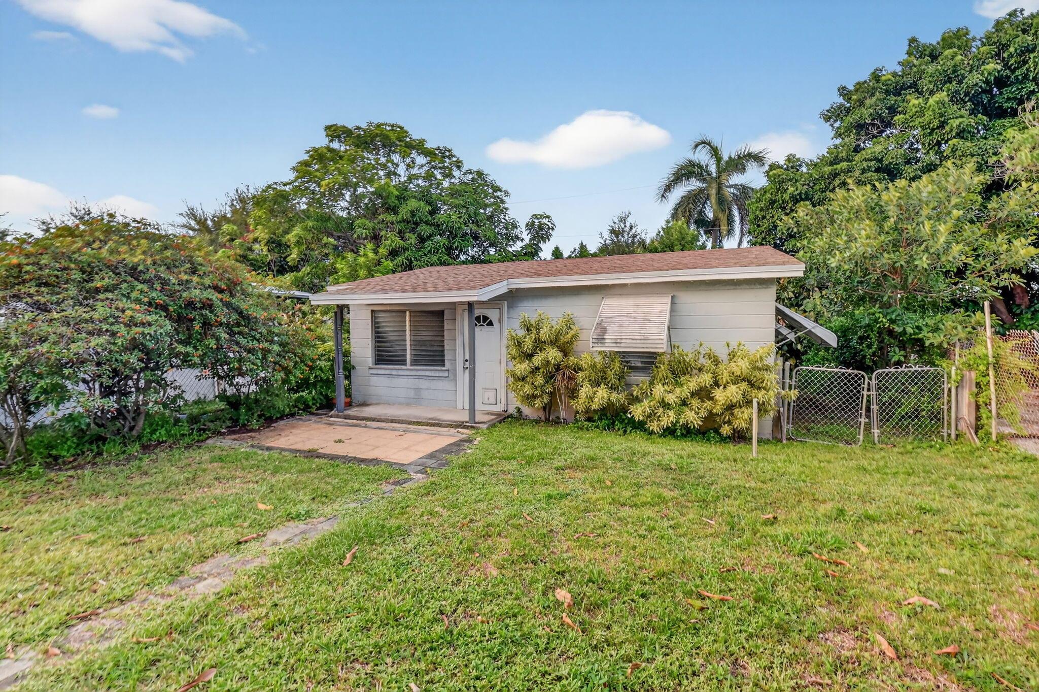 BRYANT PARK - Residential Income