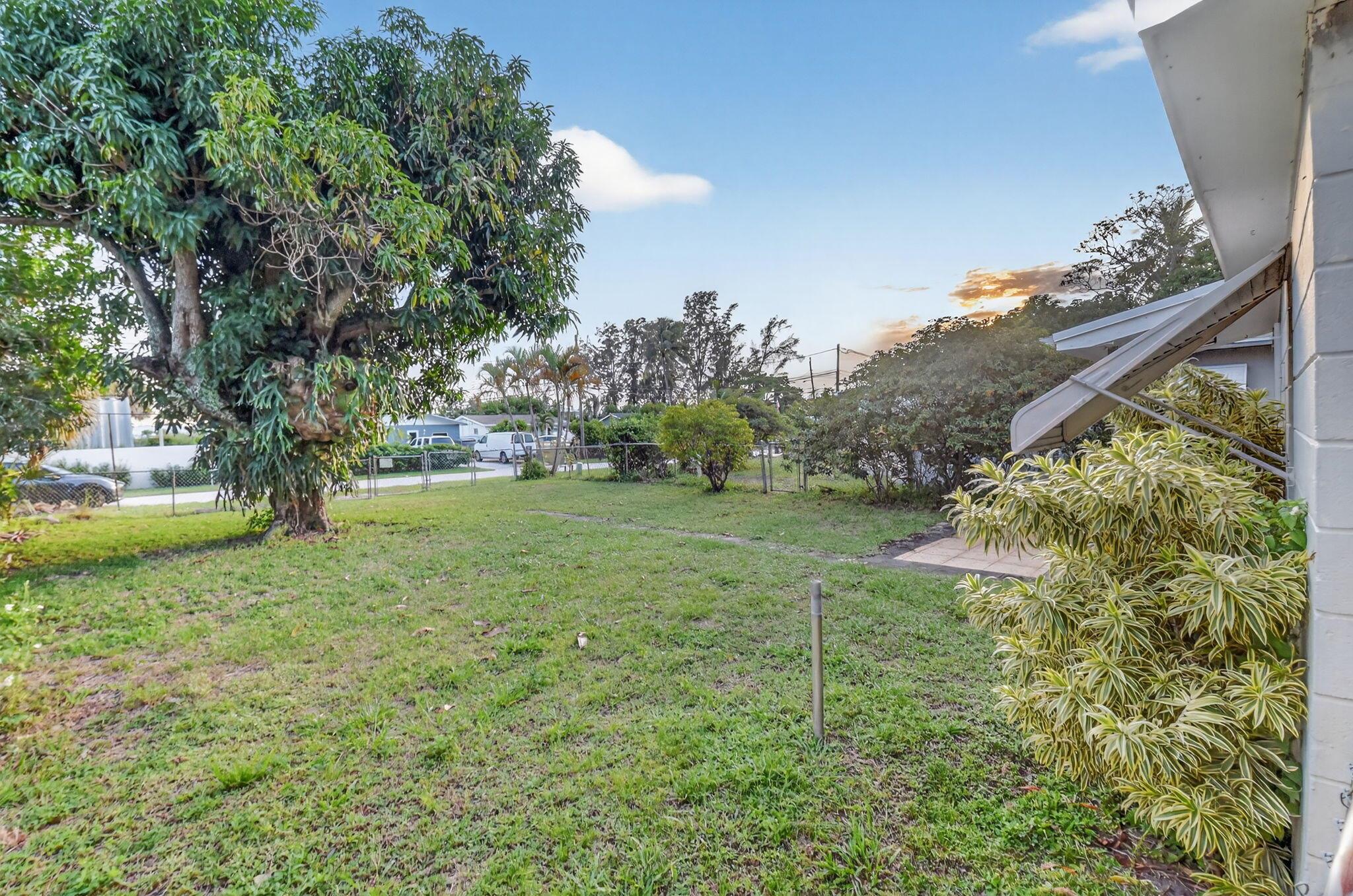 BRYANT PARK - Residential Income