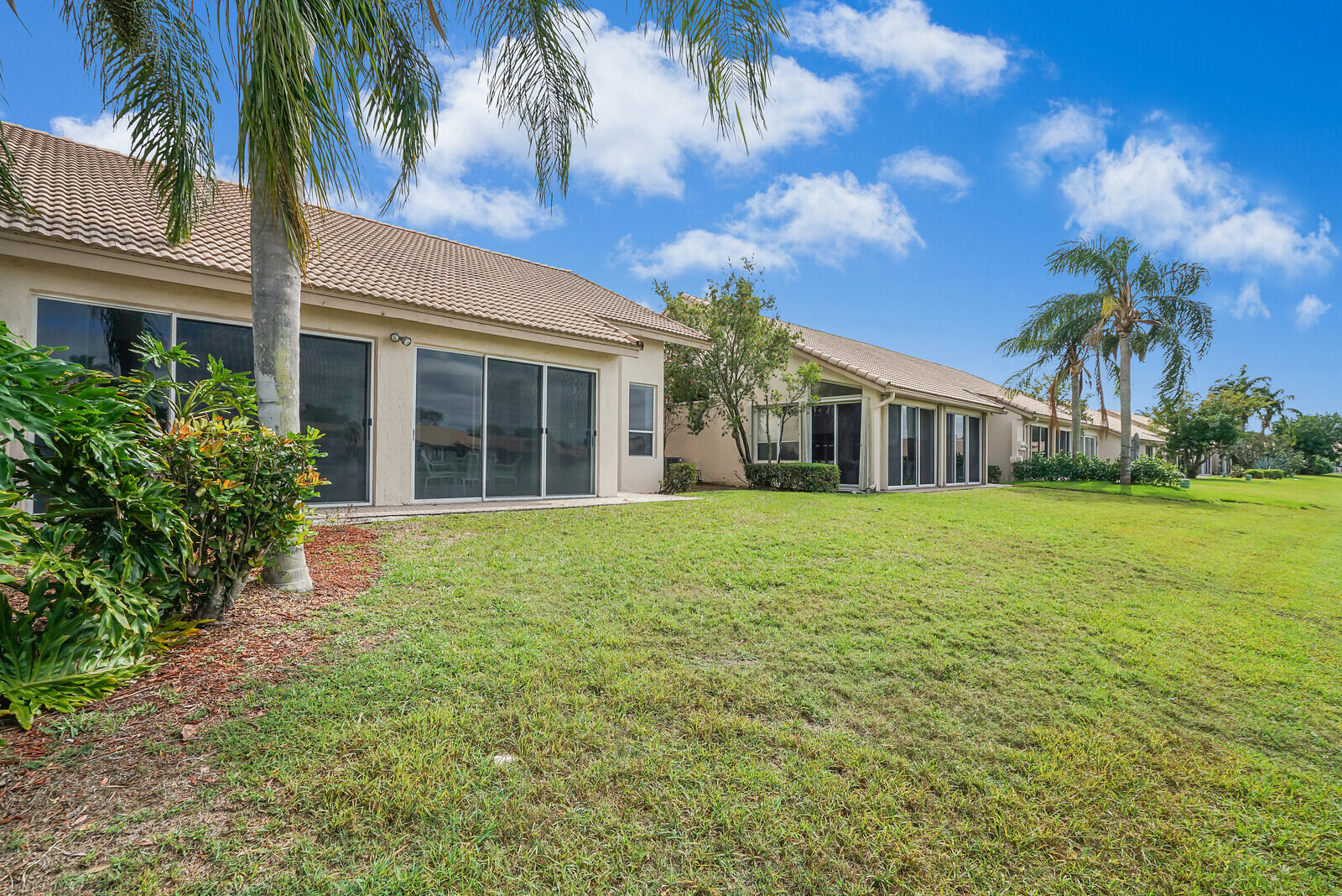 ABERDEEN 15 - Residential