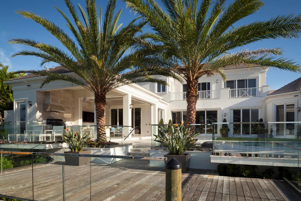 ADMIRALS COVE - Residential