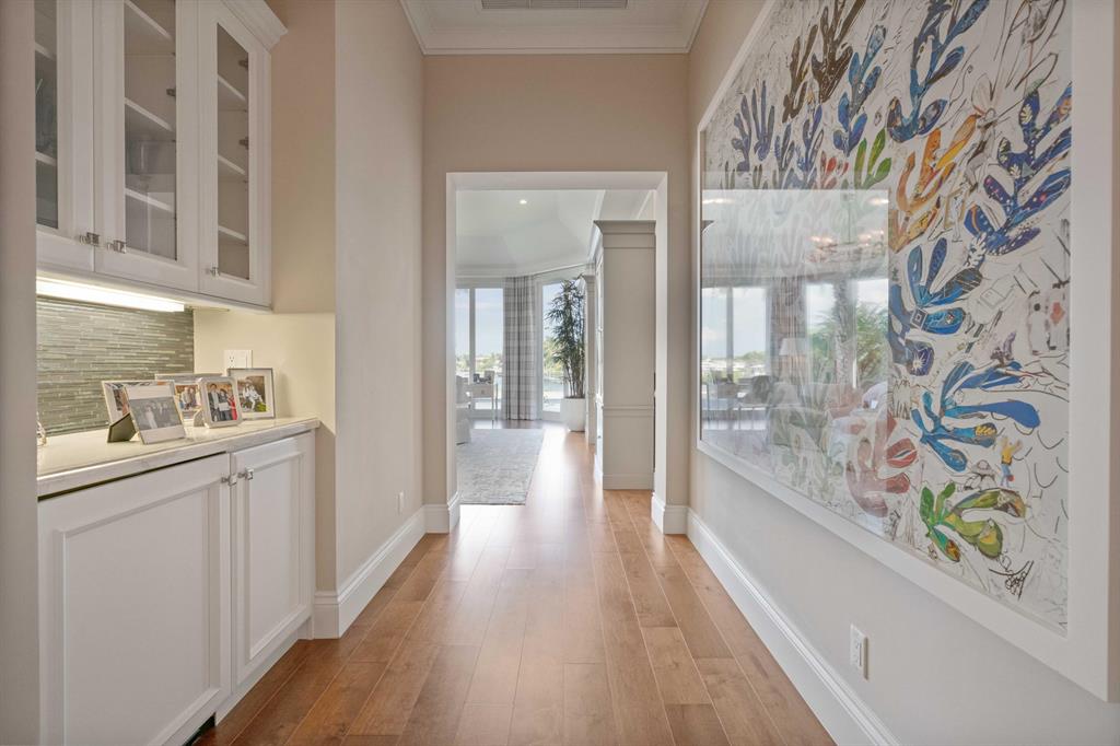 ADMIRALS COVE - Residential