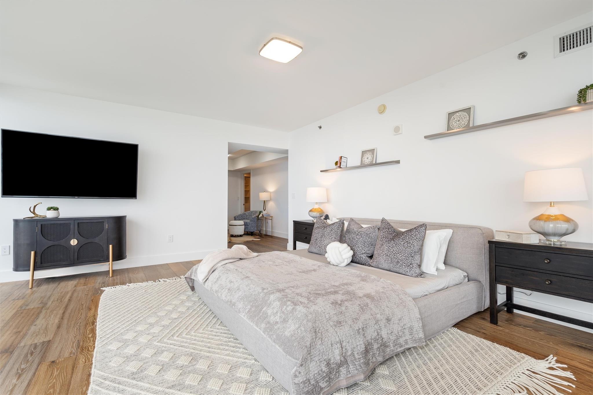 Ocean Four - Residential