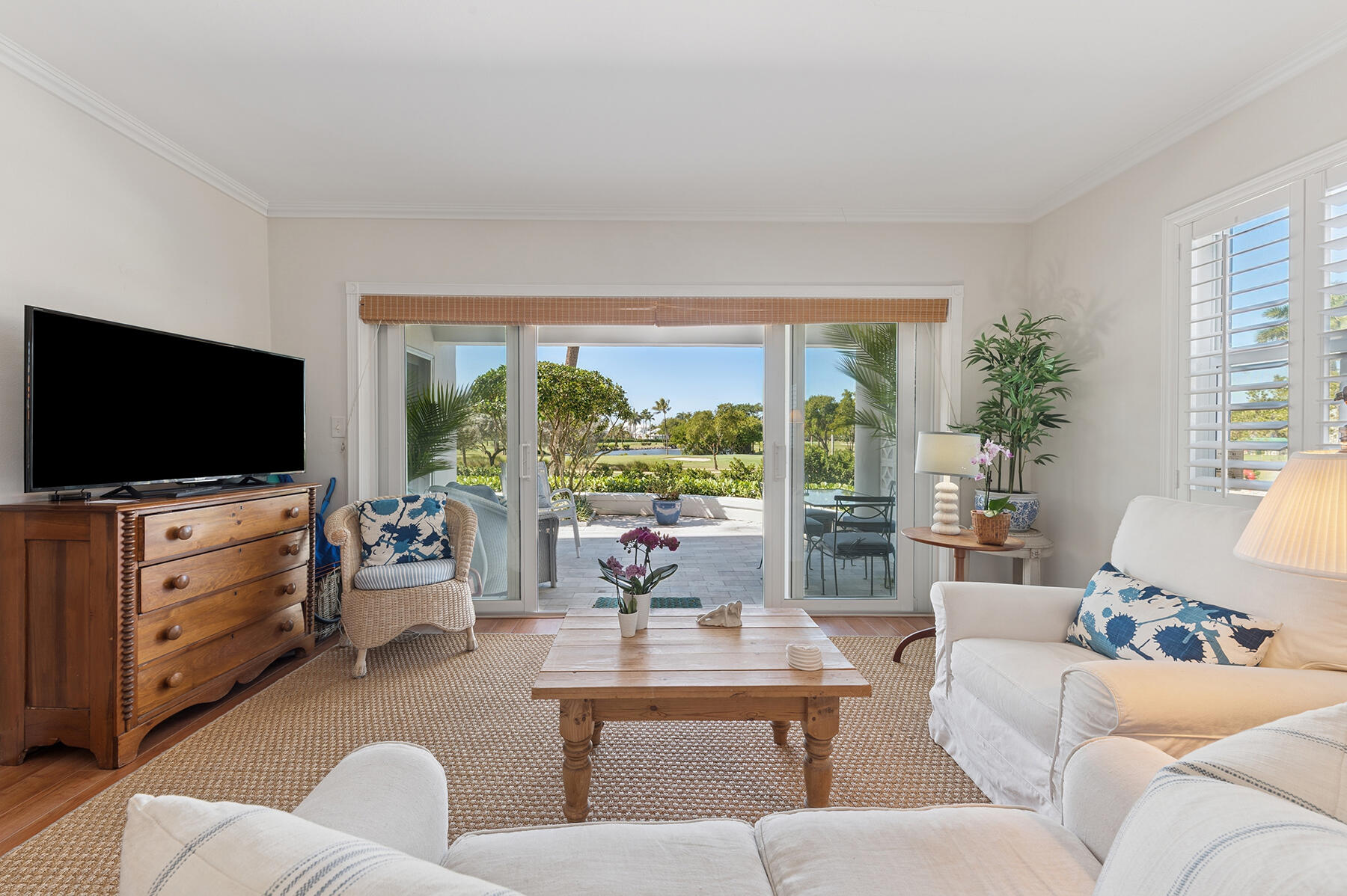 GOLFVIEW CLUB OF GULFSTREAM CONDO - Residential