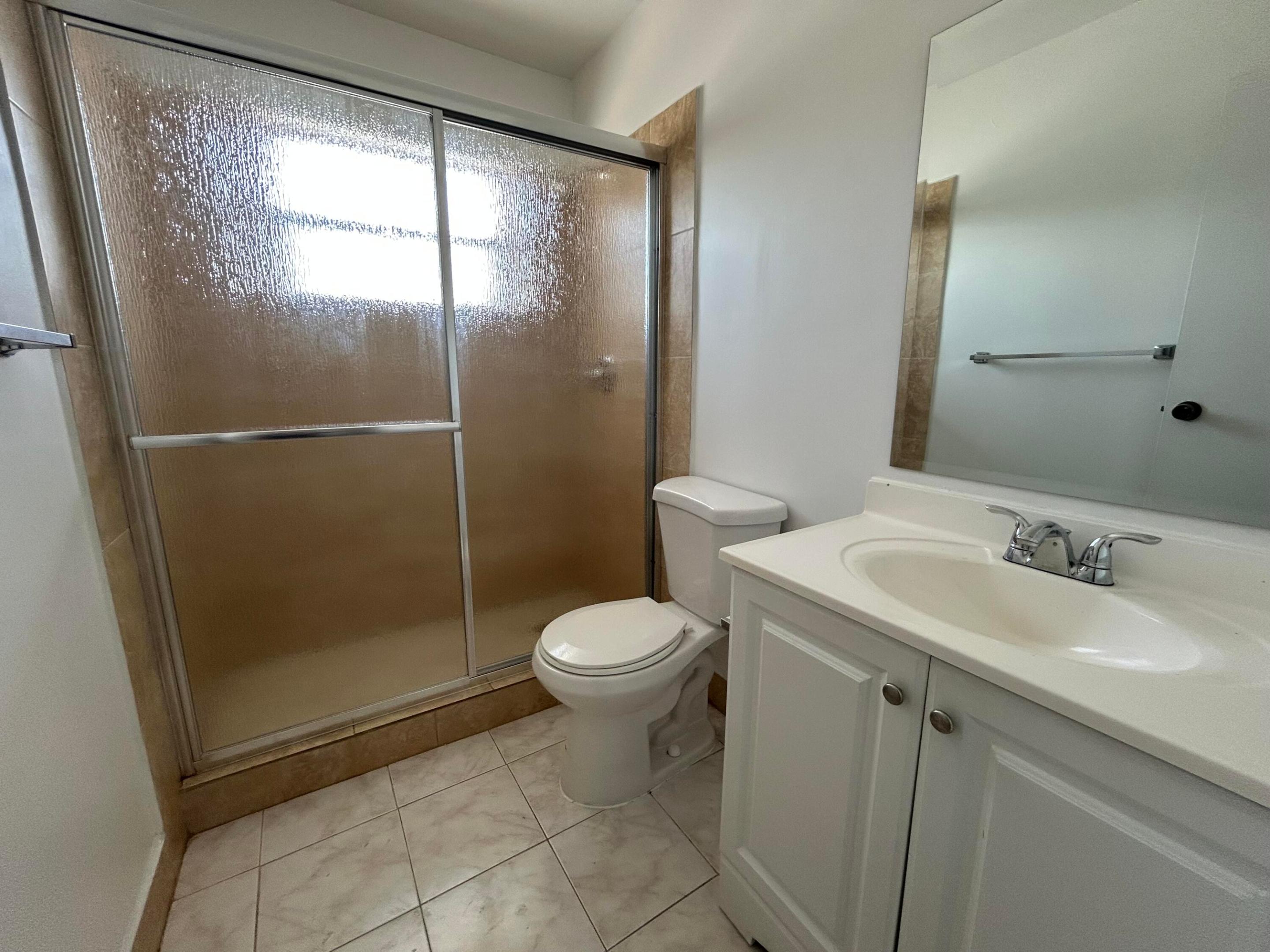 DAVIE PARK - Residential Lease