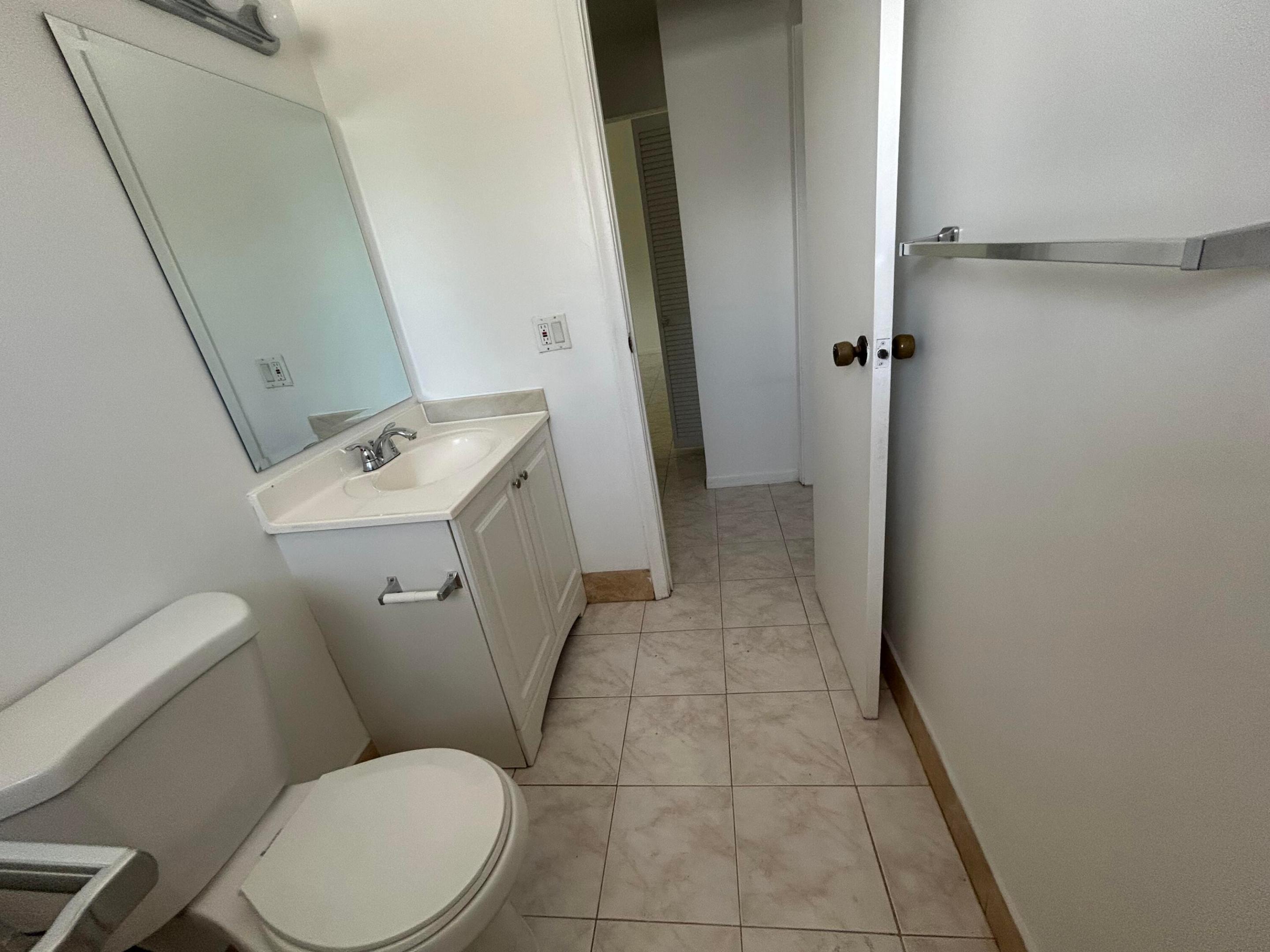 DAVIE PARK - Residential Lease