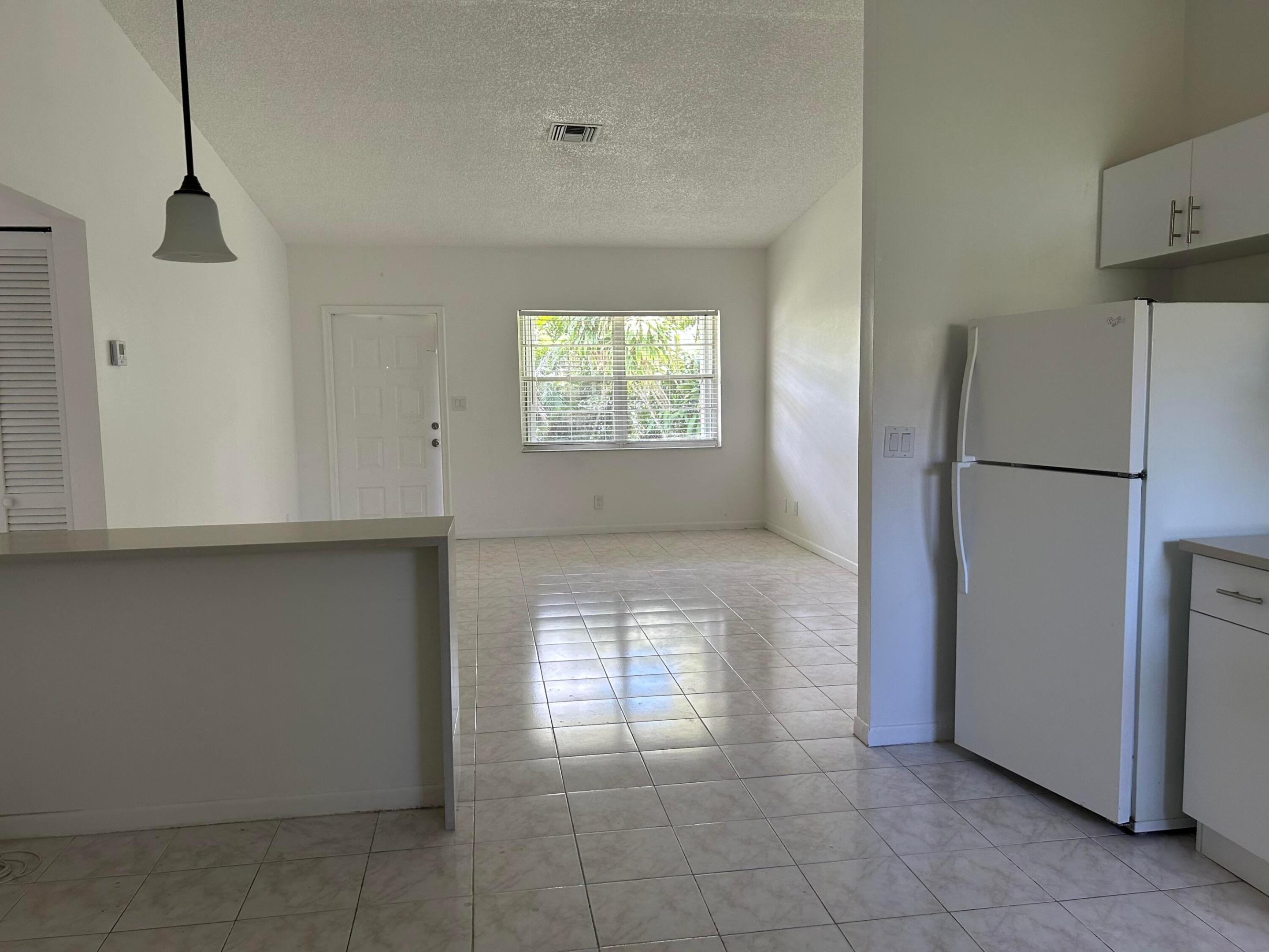 DAVIE PARK - Residential Lease