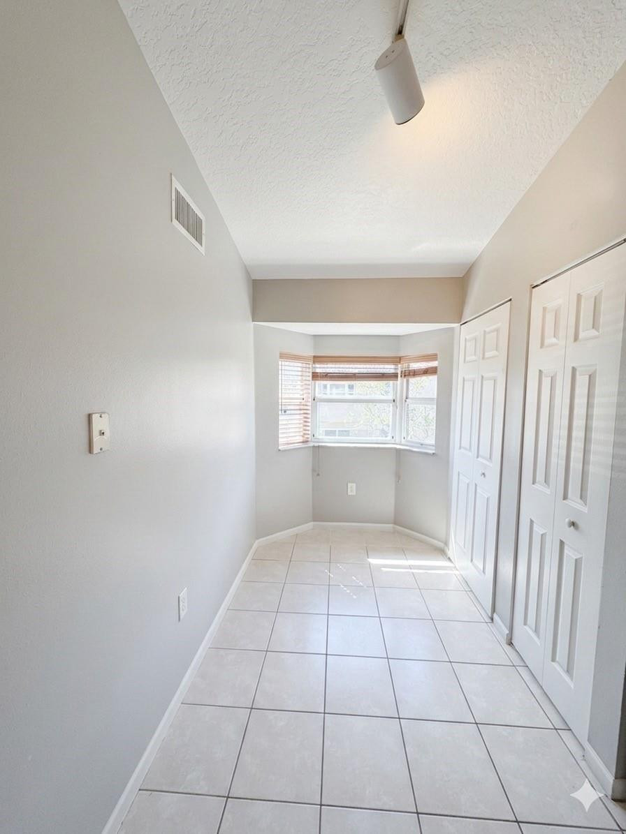 COVE AT BRIAR BAY CONDO - Residential