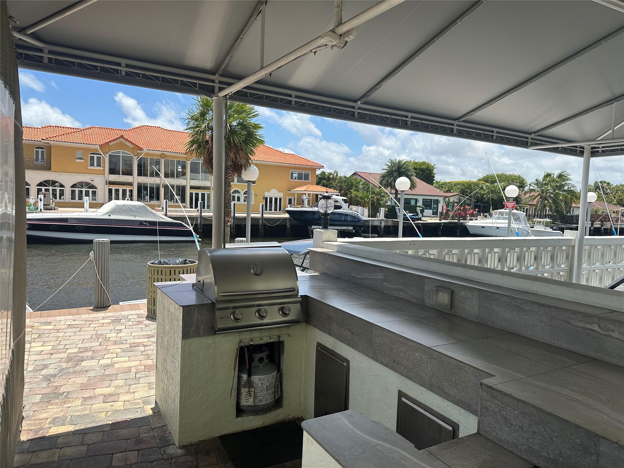 LAUDERDALE TOWER CONDO - Residential Lease