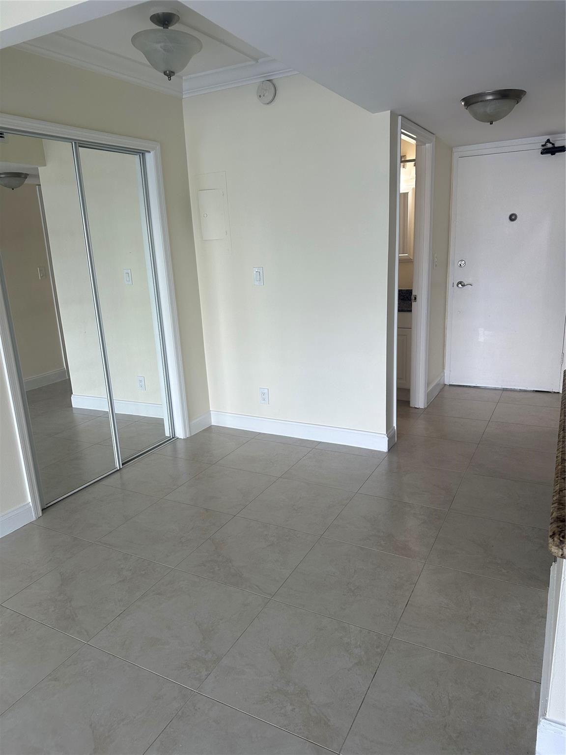 LAUDERDALE TOWER CONDO - Residential Lease