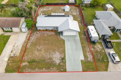 Tiny photo for 1098 SW Janette Avenue, Port Saint Lucie, FL 34953 (MLS # B26090458)
