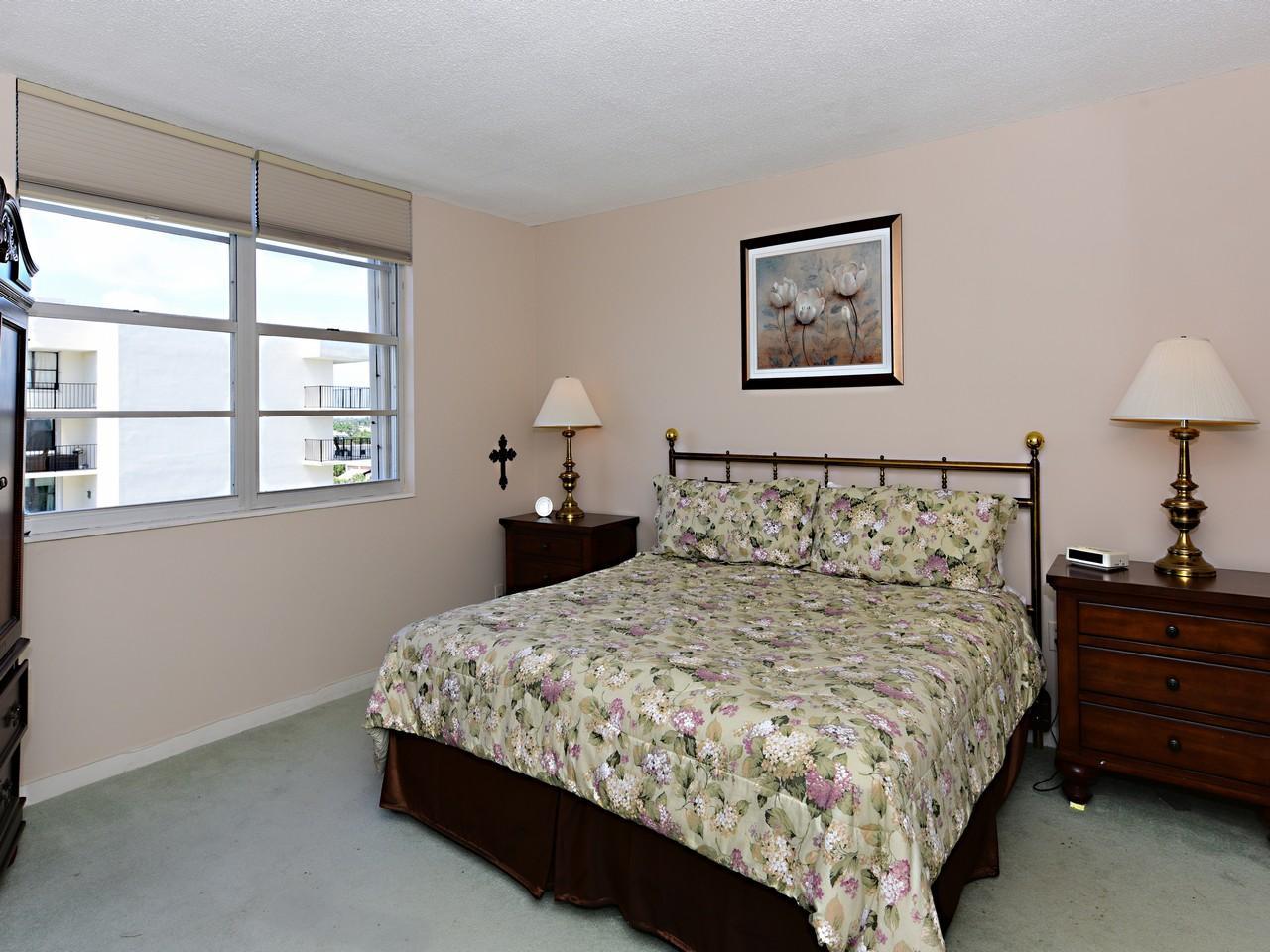 PATRICIAN OF PALM BEACH C - Residential Lease