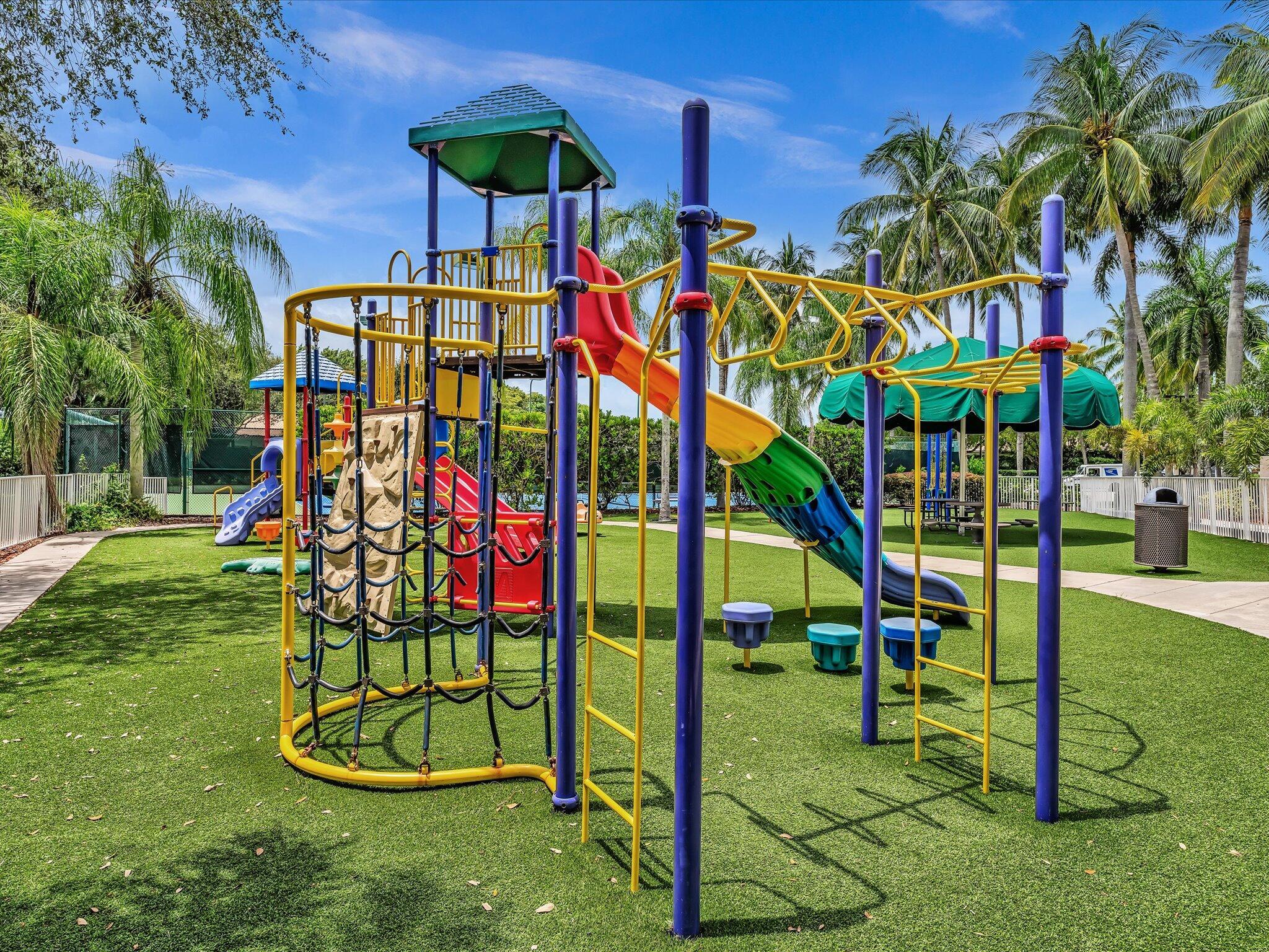 MIZNER POINTE OF BOCA VIA - Residential Lease