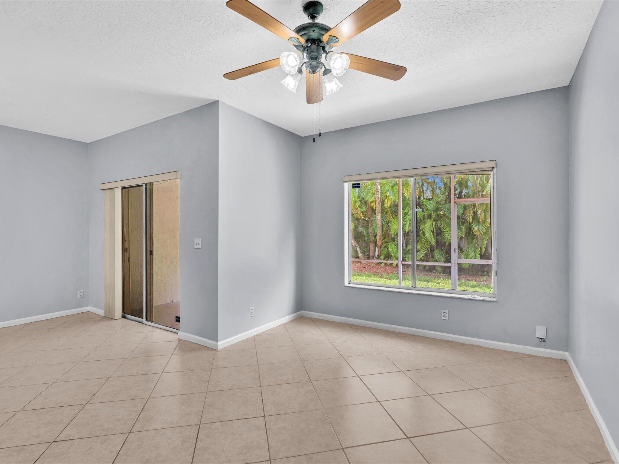 MIZNER POINTE OF BOCA VIA - Residential Lease