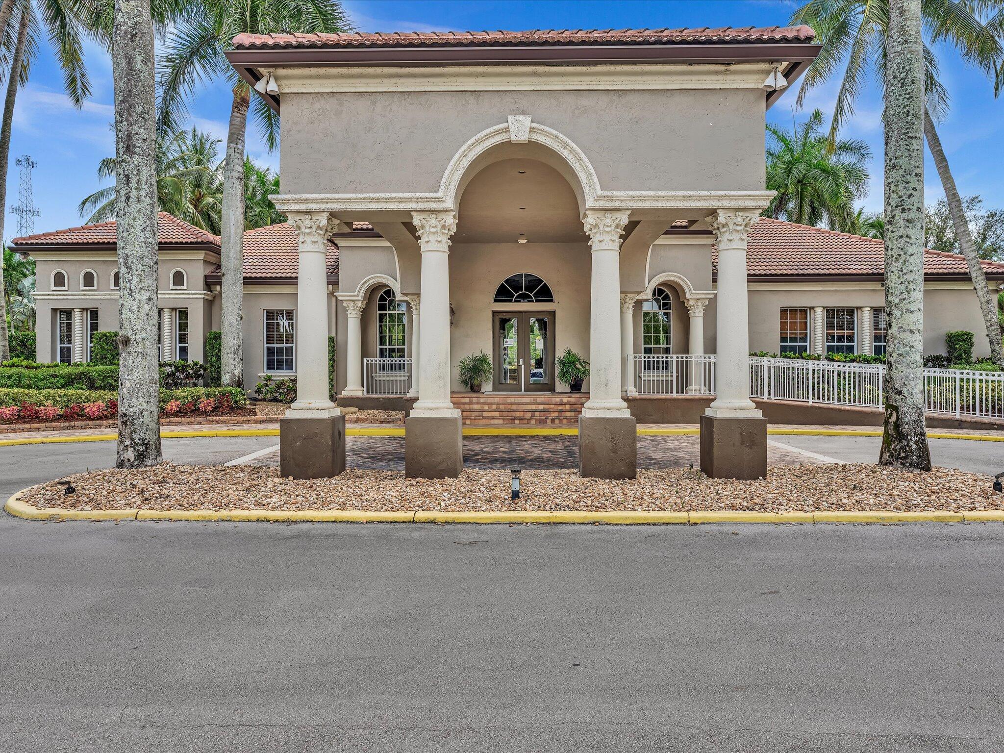 MIZNER POINTE OF BOCA VIA - Residential Lease
