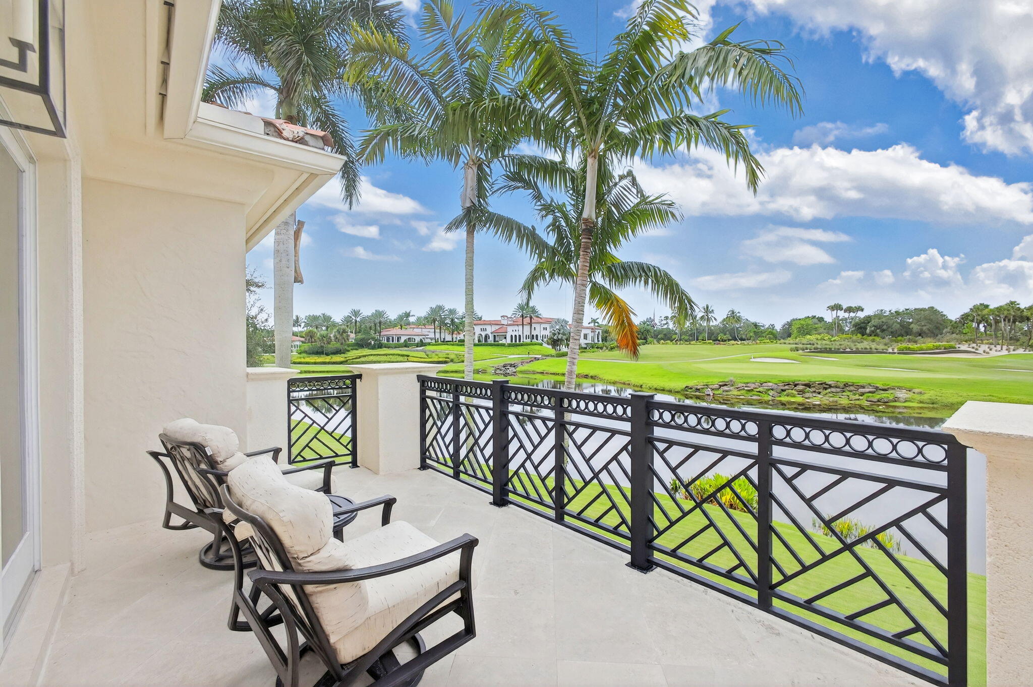 OLD PALM 5 - Residential