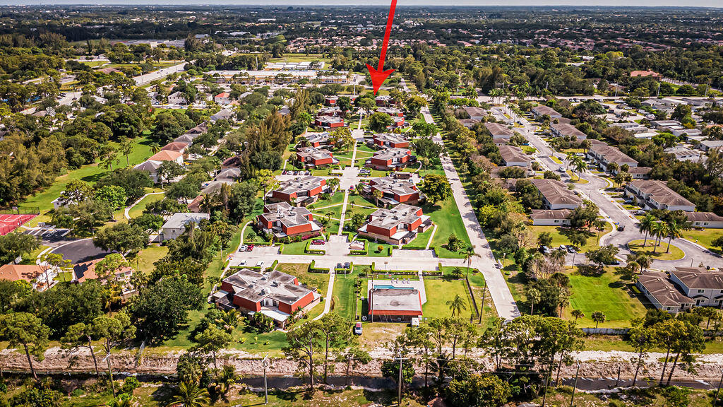 SUBURBAN PINES - Residential
