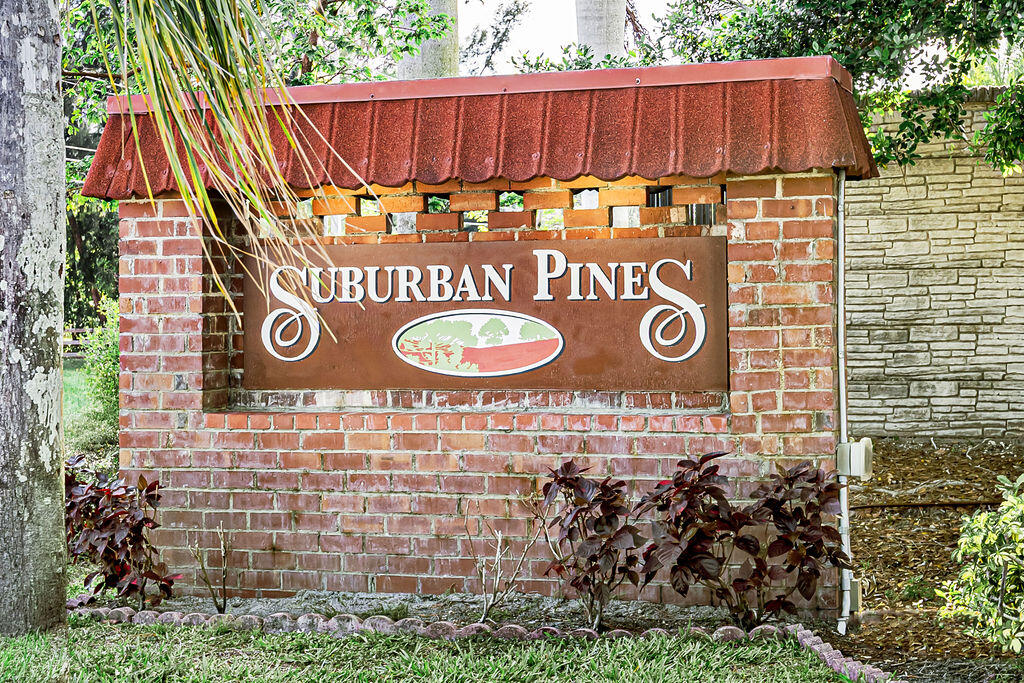 SUBURBAN PINES - Residential