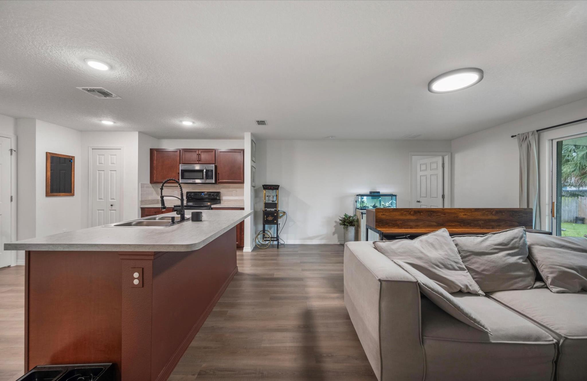 PORT ST LUCIE SECTION 19 - Residential