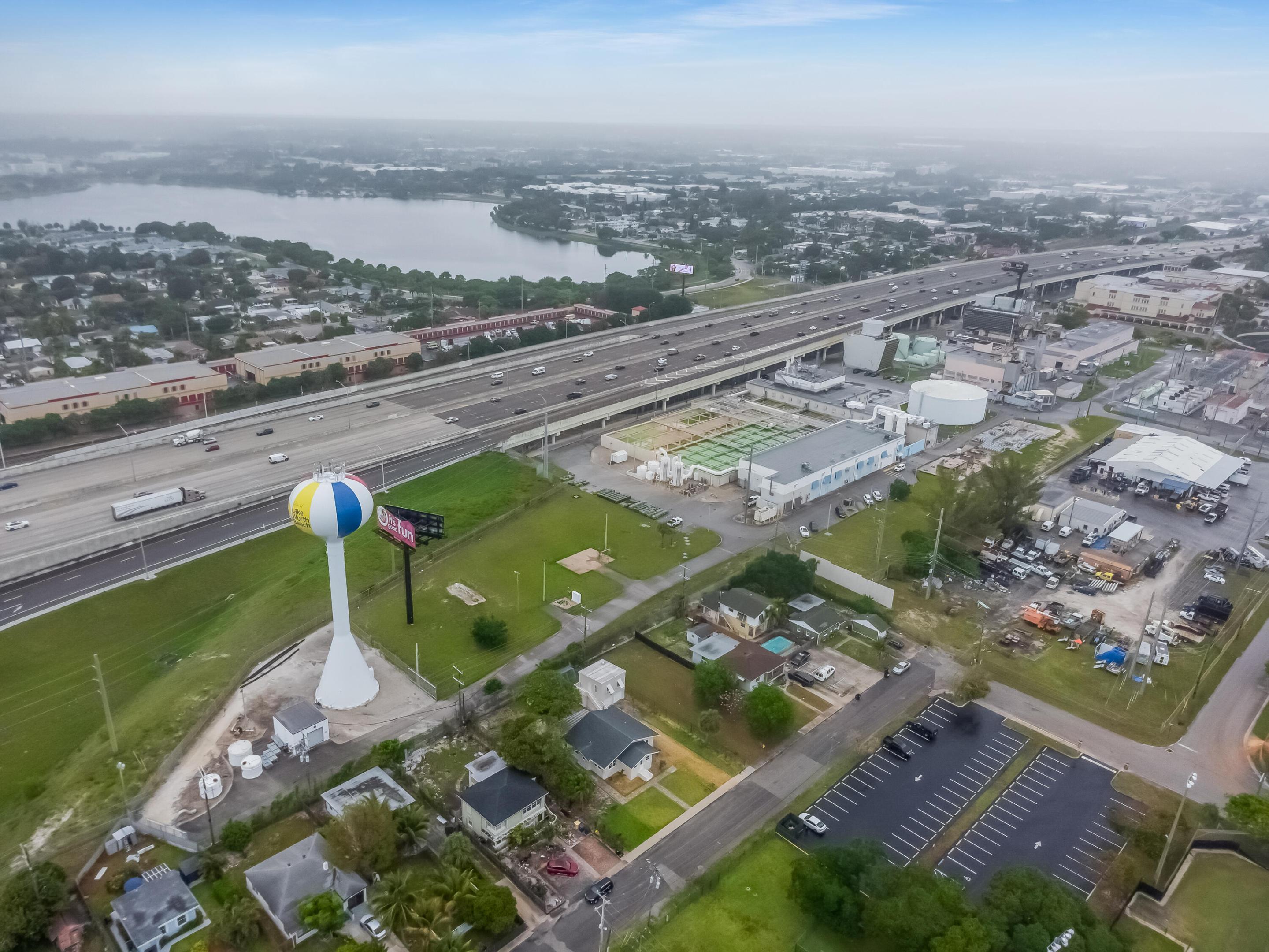 SUNRISE COURT - Residential