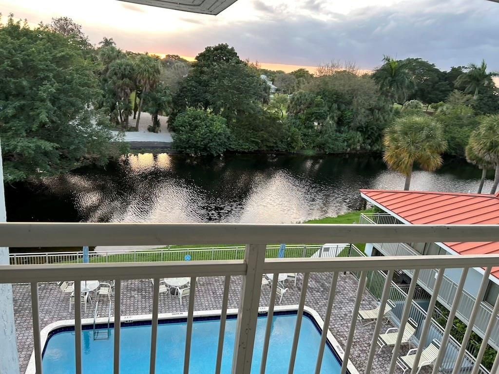 Photo of 455 Pine Island Road #409C, Plantation, FL 33324 (MLS # F10485338)