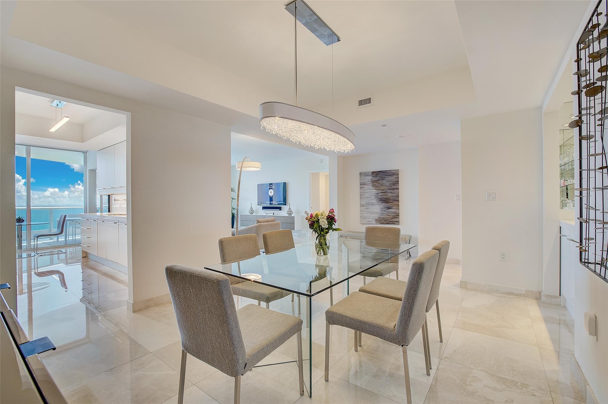 Aquazul - Residential