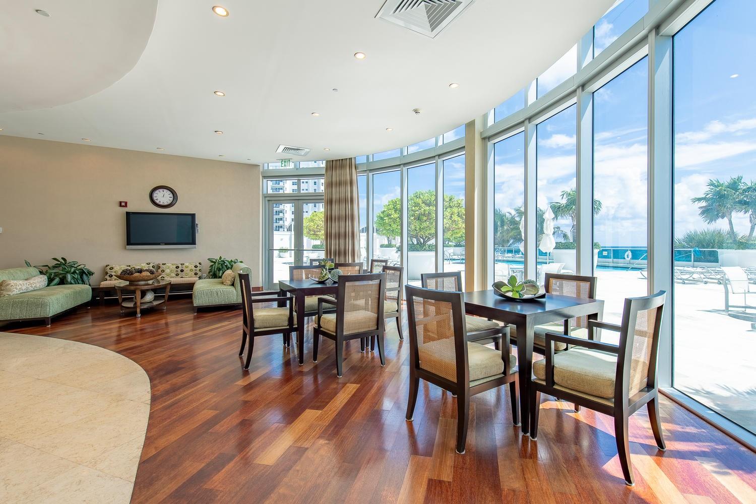 Aquazul - Residential