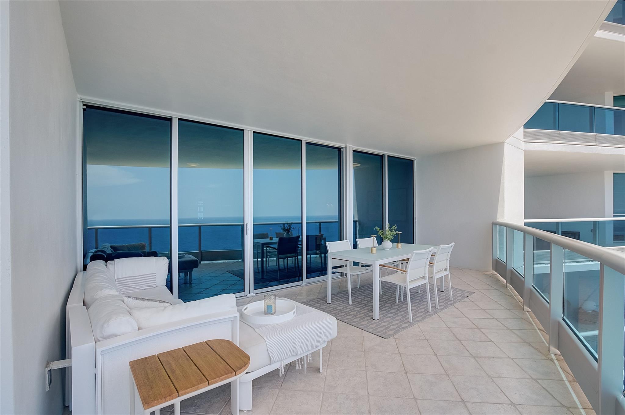 Aquazul - Residential