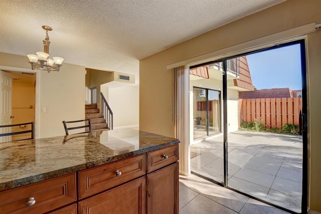 SPANISH WELLS CONDO II - Residential