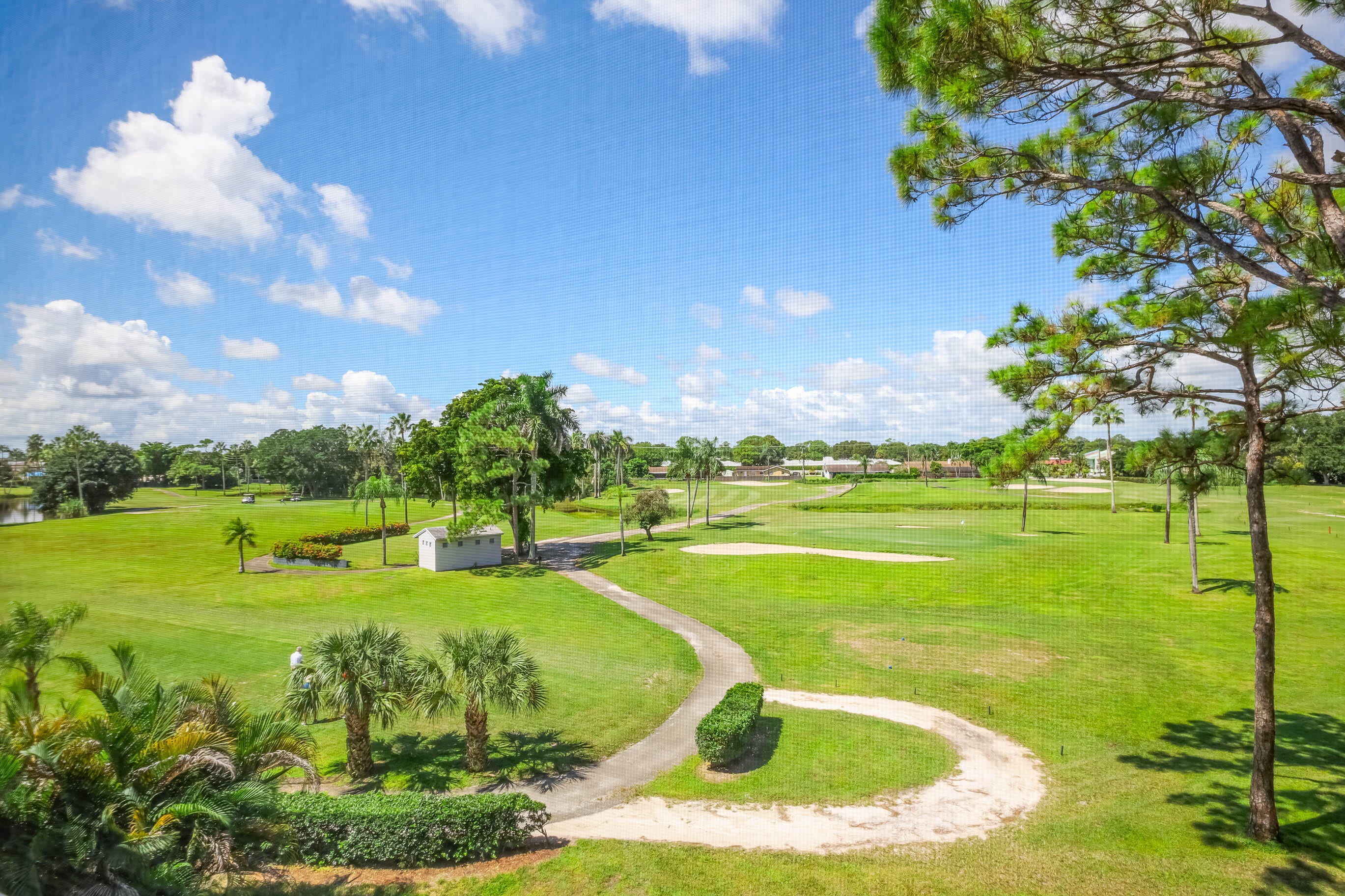 3755 VIA POINCIANA 402