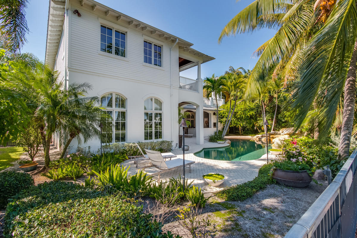 ROYAL PALM YACHT & COUNTR - Residential