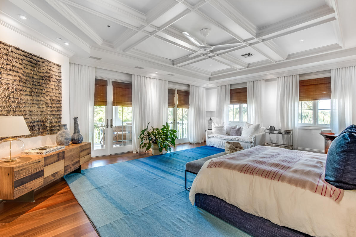 ROYAL PALM YACHT & COUNTR - Residential