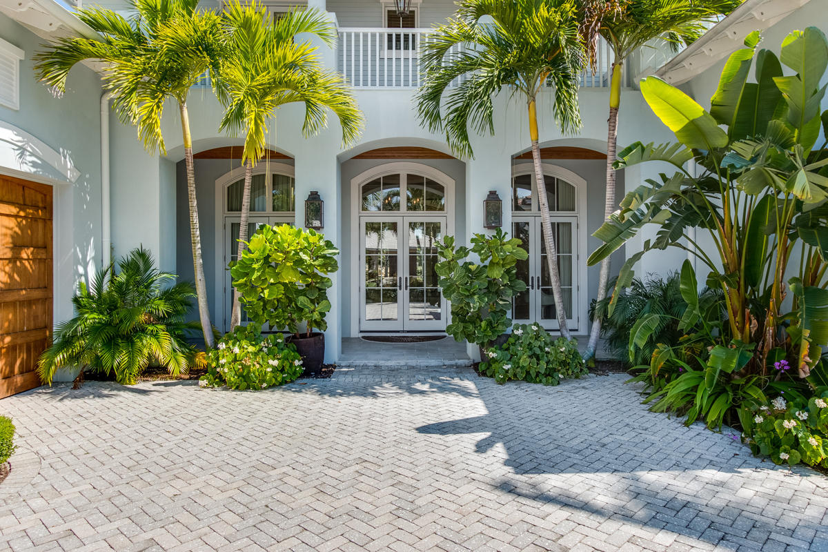 ROYAL PALM YACHT & COUNTR - Residential