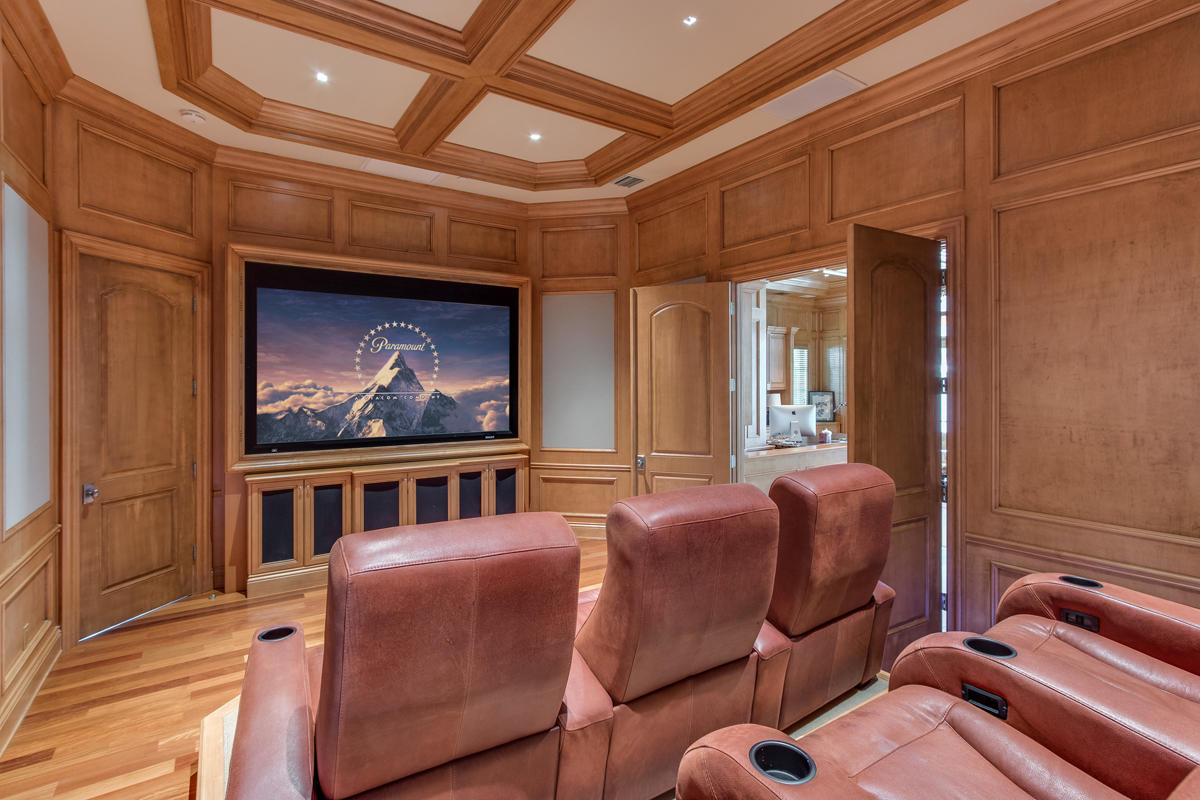 ROYAL PALM YACHT & COUNTR - Residential