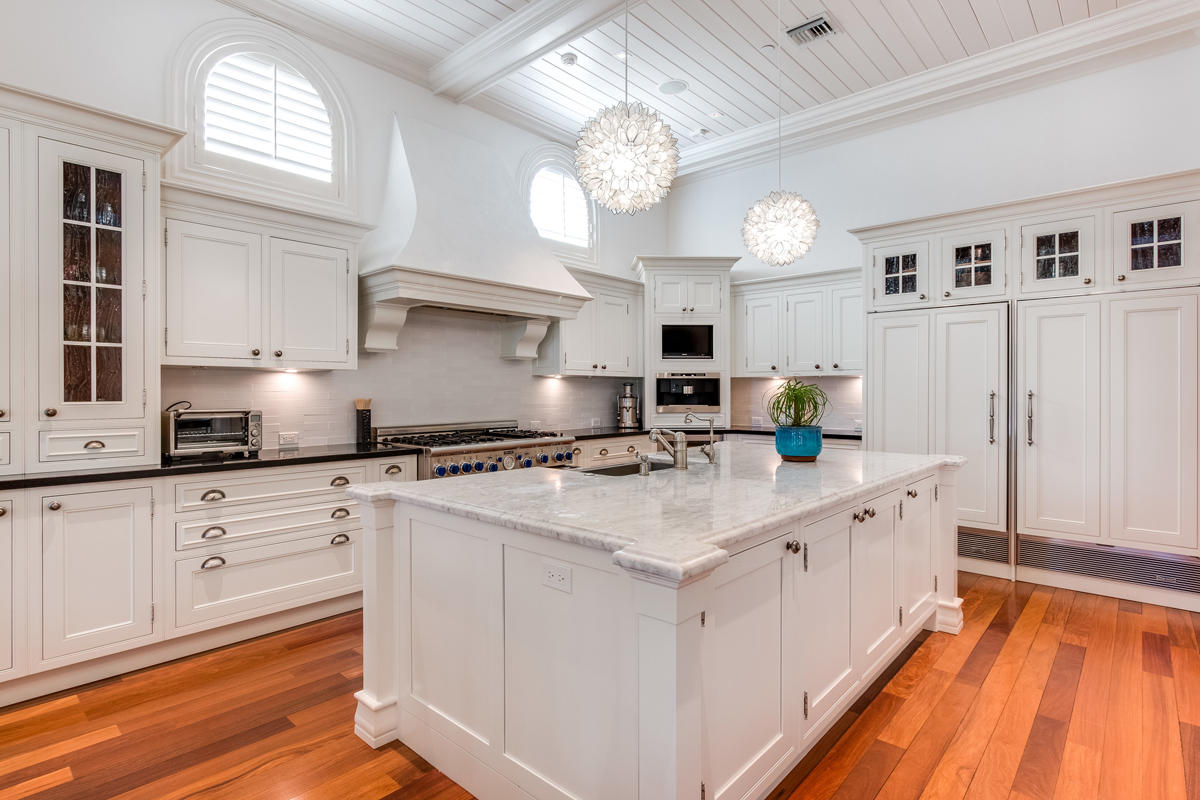 ROYAL PALM YACHT & COUNTR - Residential