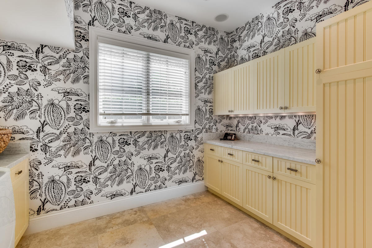 ROYAL PALM YACHT & COUNTR - Residential