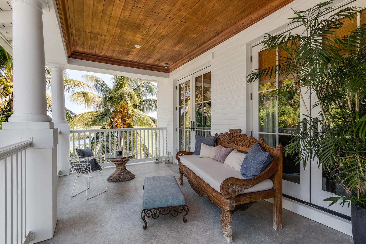 ROYAL PALM YACHT & COUNTR - Residential