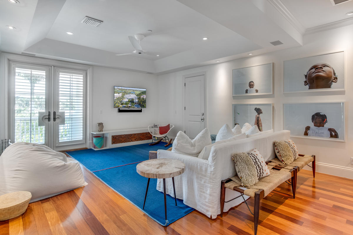 ROYAL PALM YACHT & COUNTR - Residential