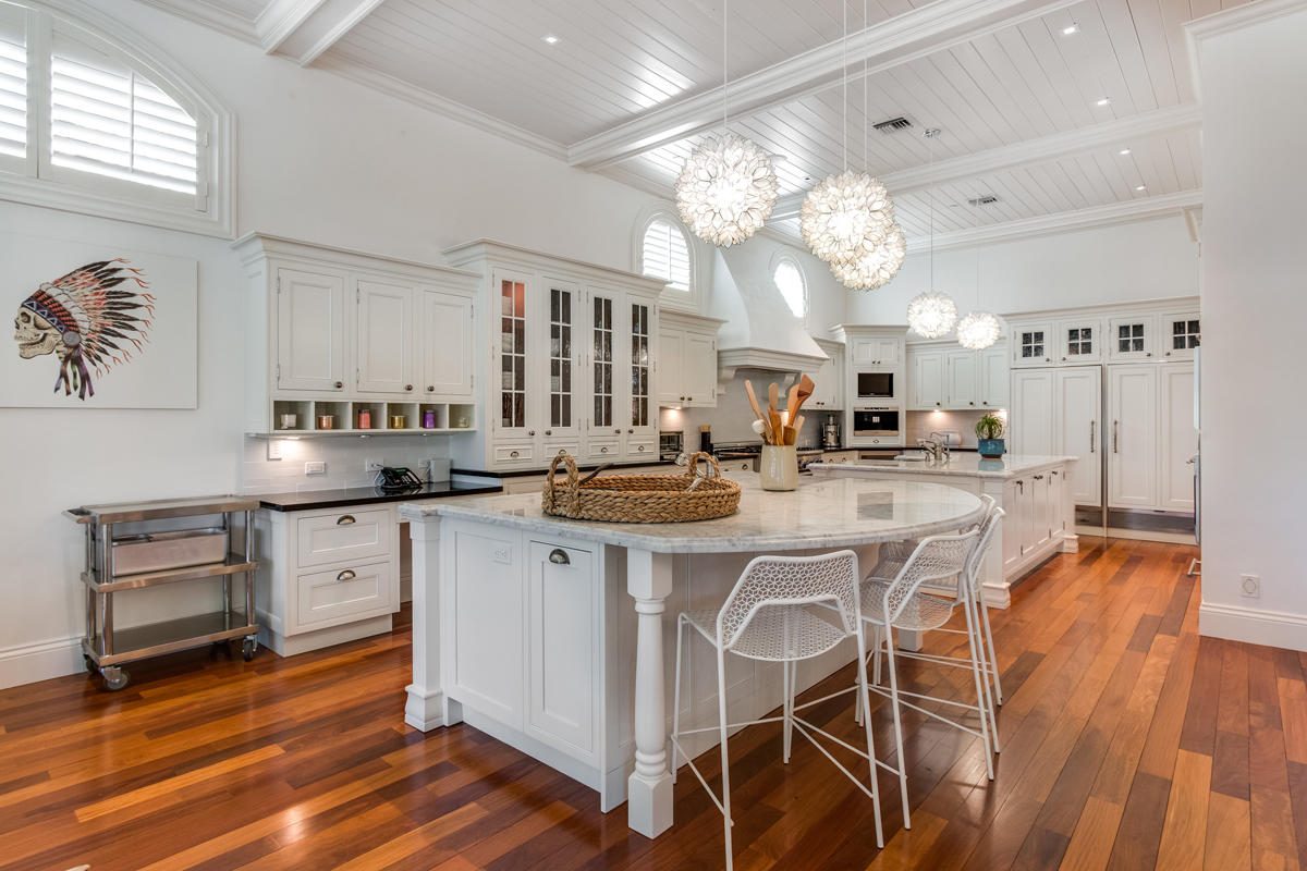 ROYAL PALM YACHT & COUNTR - Residential