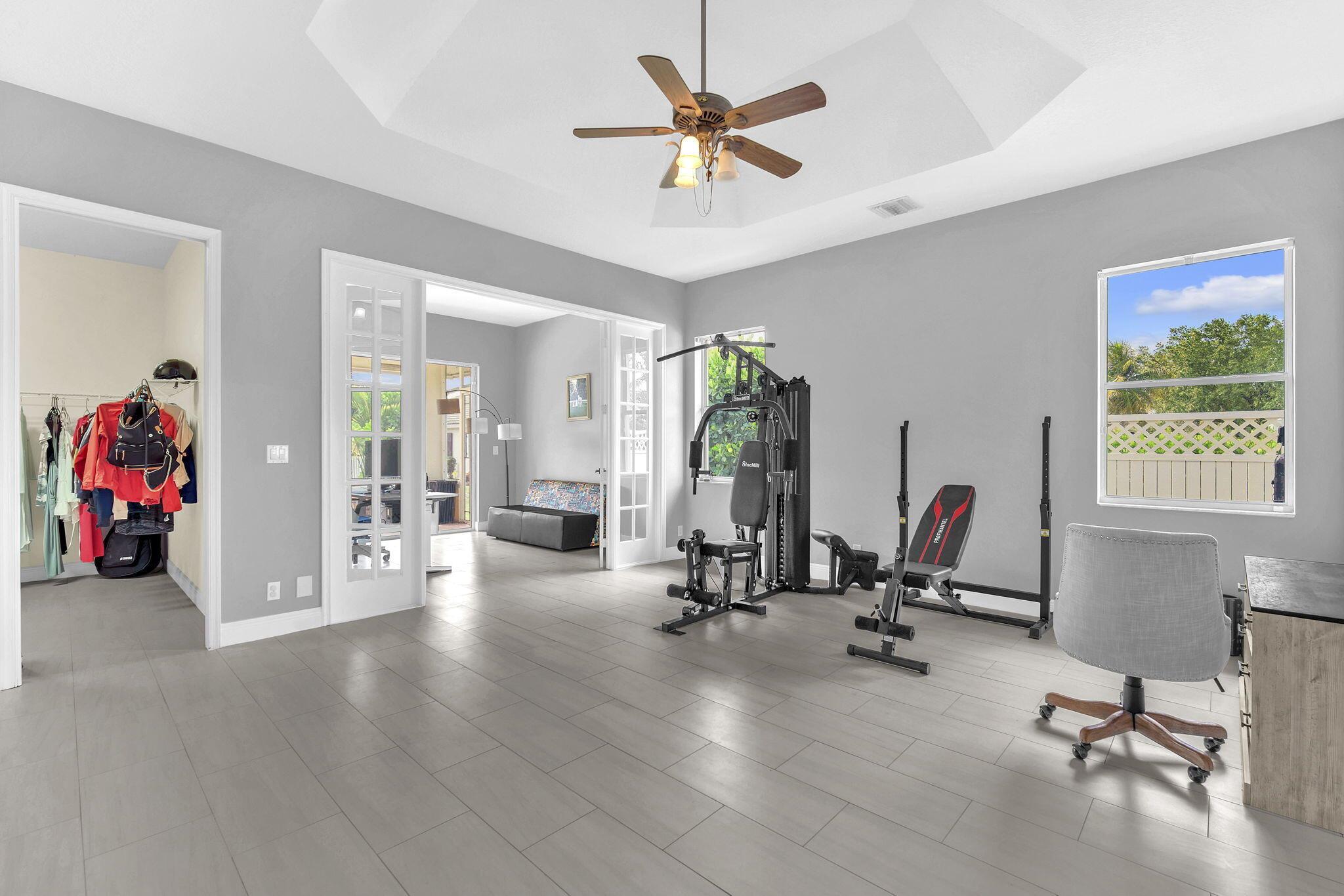 PADDOCK PARK 2 OF WELLING - Residential