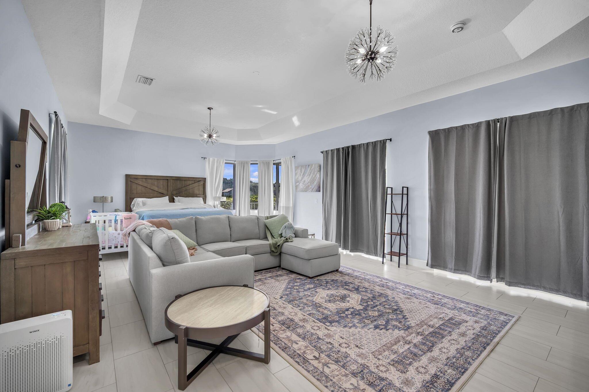 PADDOCK PARK 2 OF WELLING - Residential