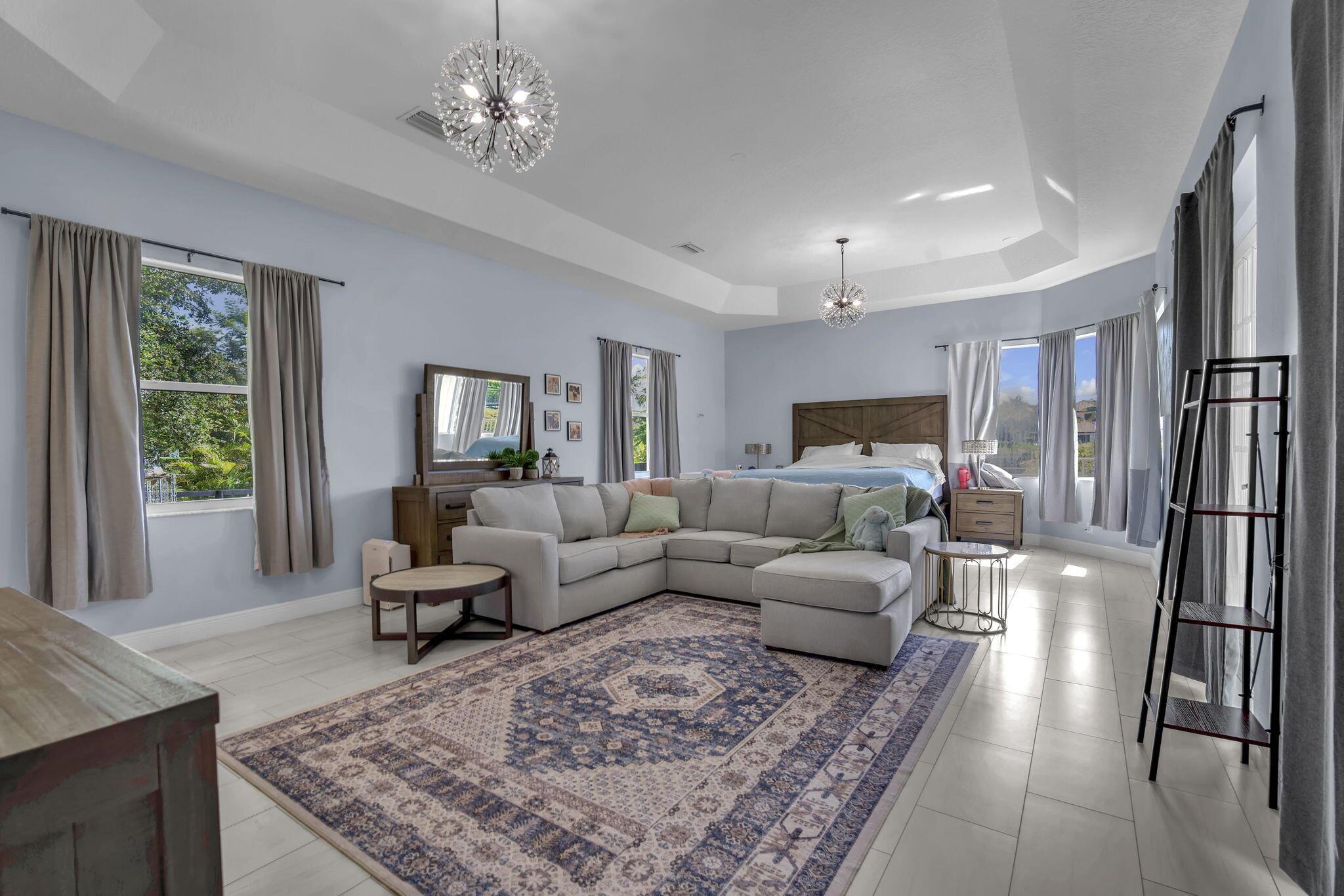 PADDOCK PARK 2 OF WELLING - Residential